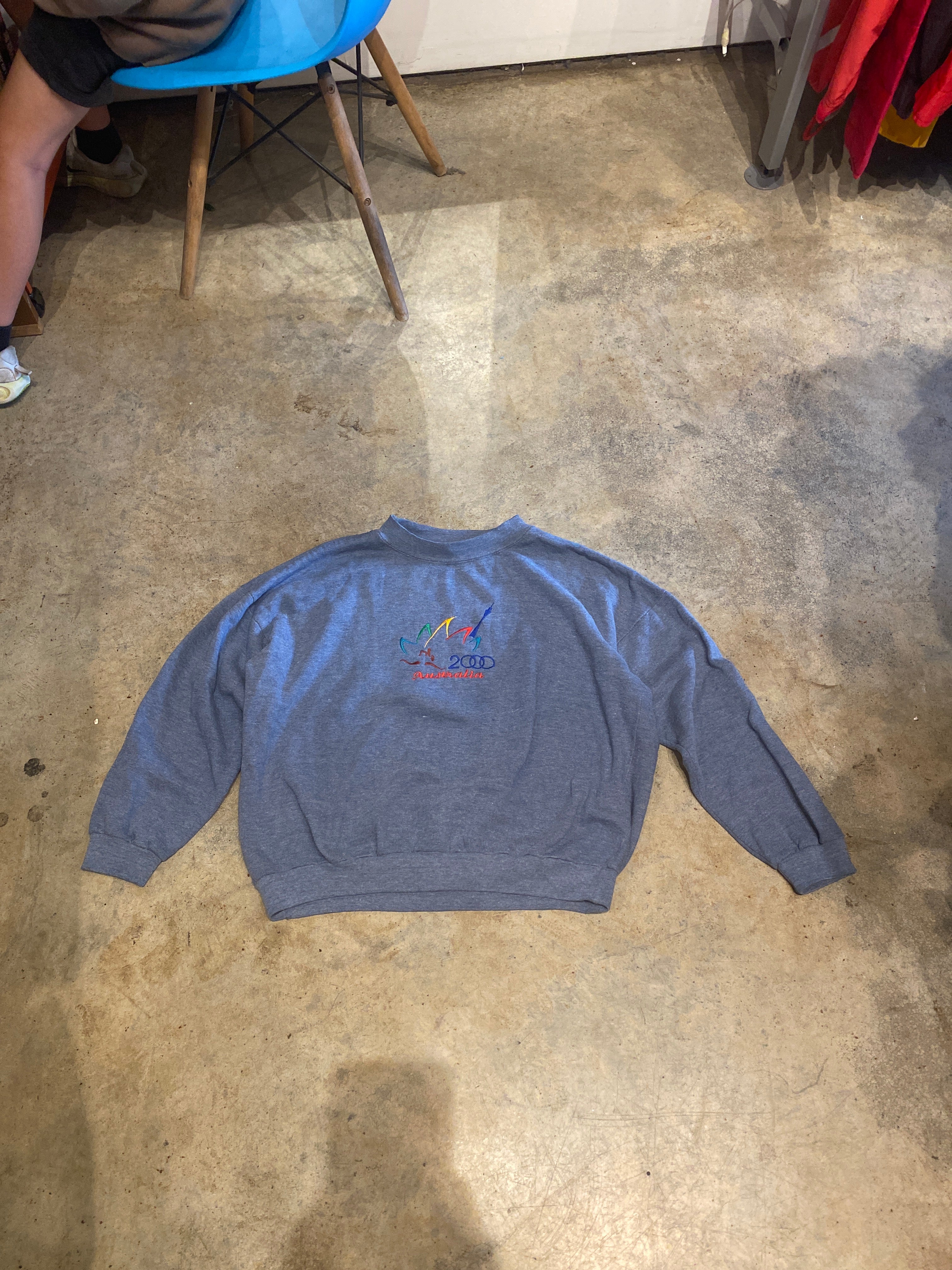 100% Oz Sydney Australia 2000 Olympics Medium Y2K Pullover Sweatshirt