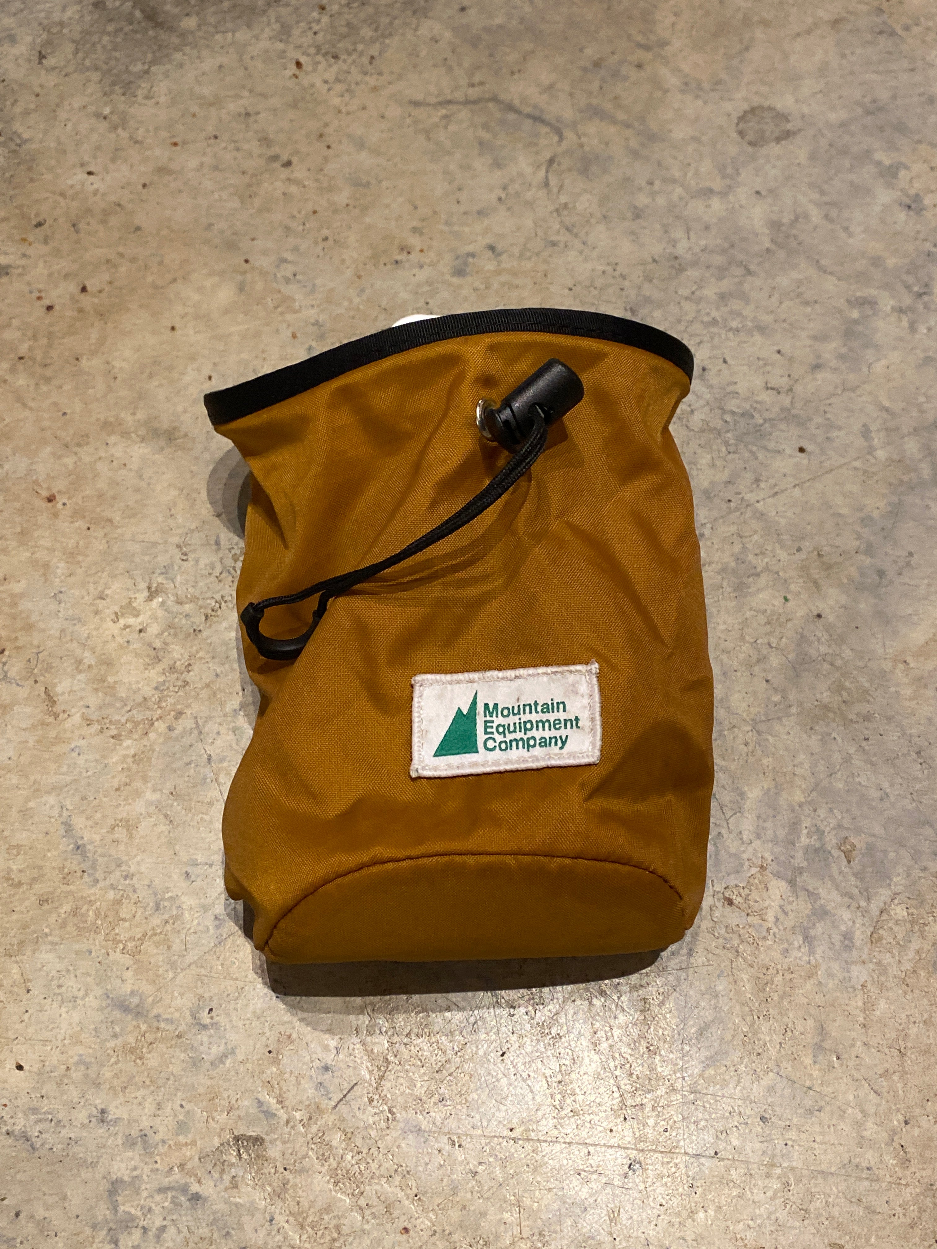 Mountain Equipment Company MEC Climbing Chalk Bag Carrier