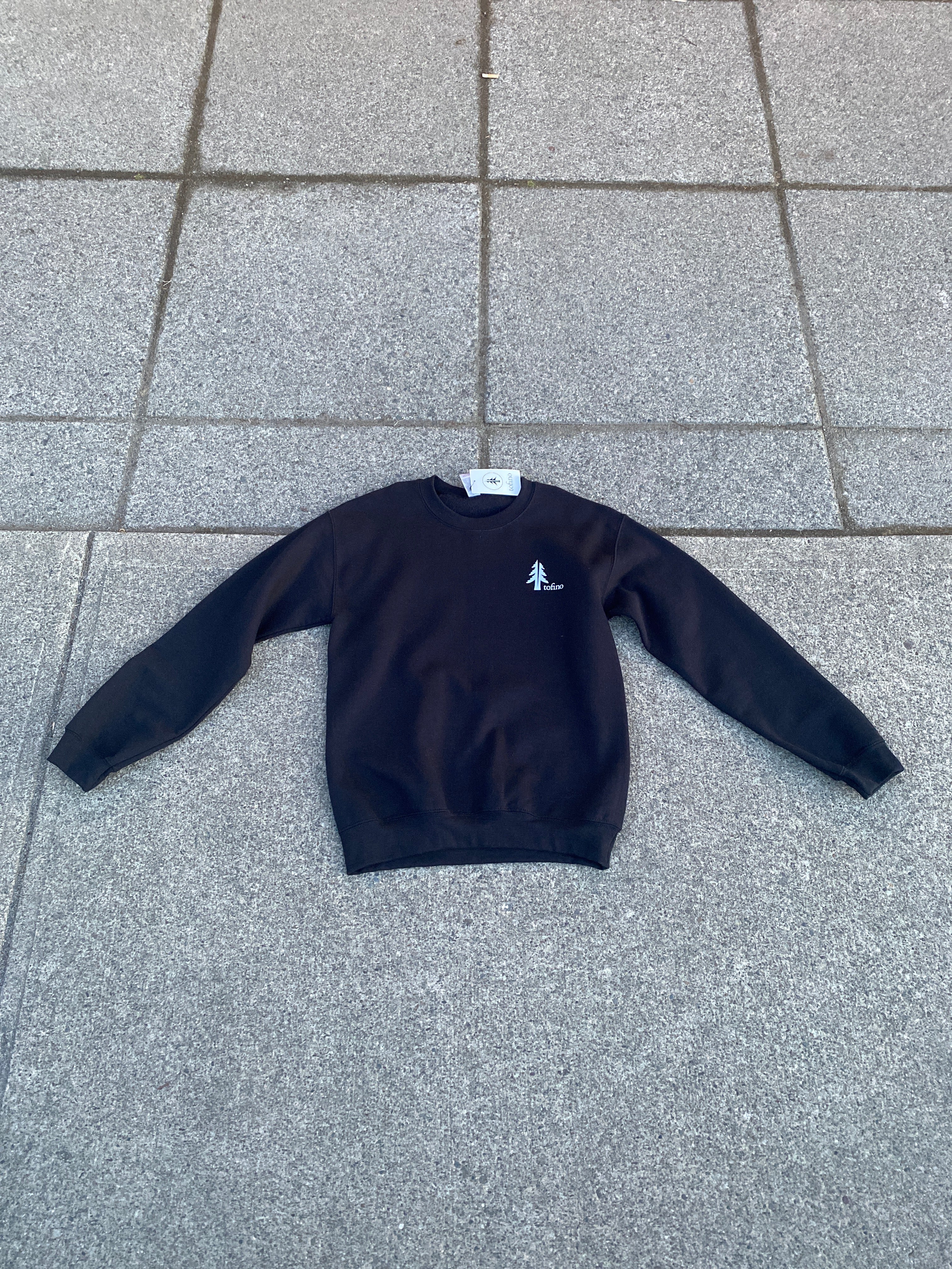 Gildan Two Trees Logo Tourist LS Small Black Sweater