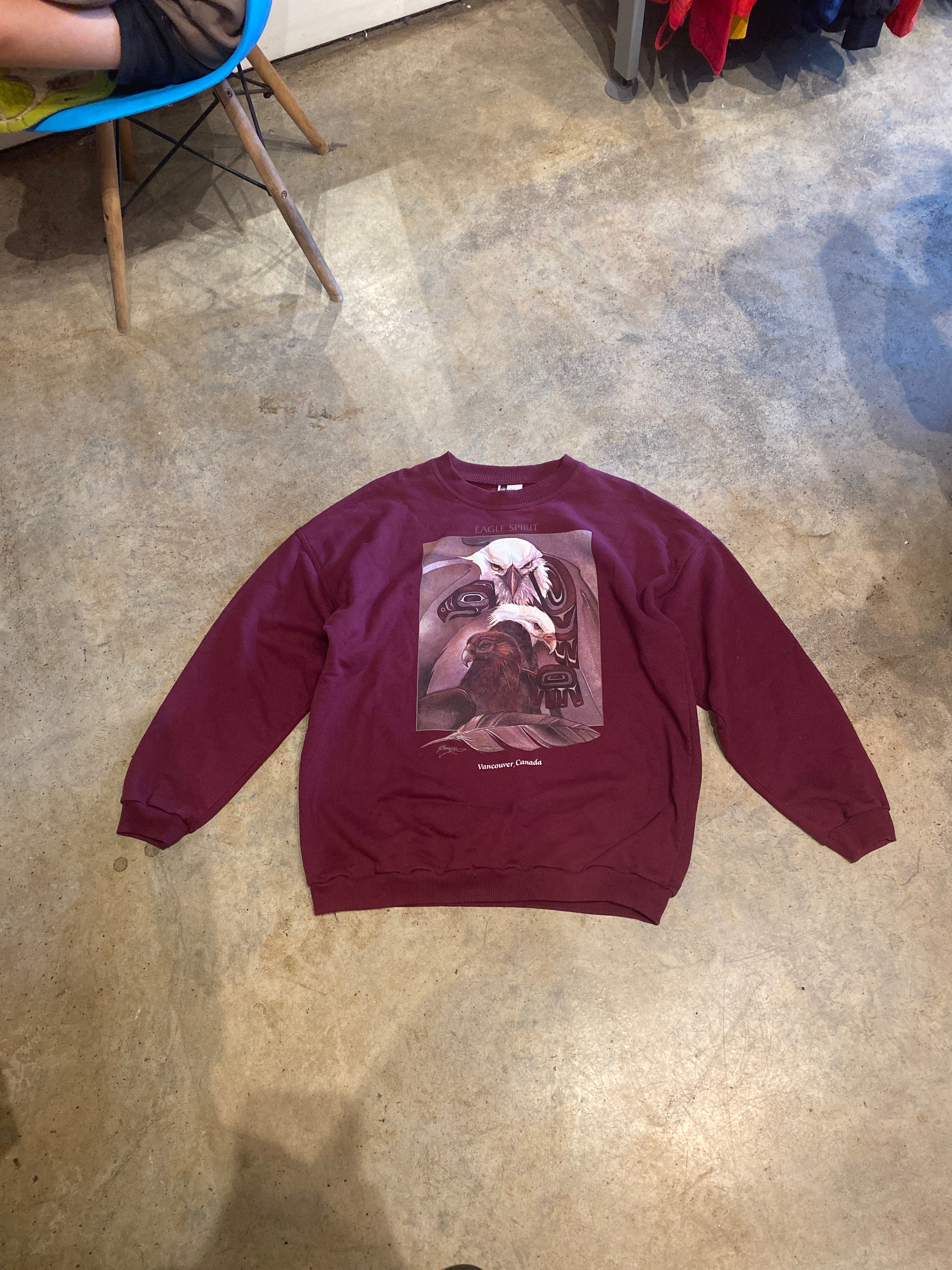 King Fashions Bald Eagle Spirit Vancouver Tribal Made in Canada Vintage Large Pullover Sweatshirt
