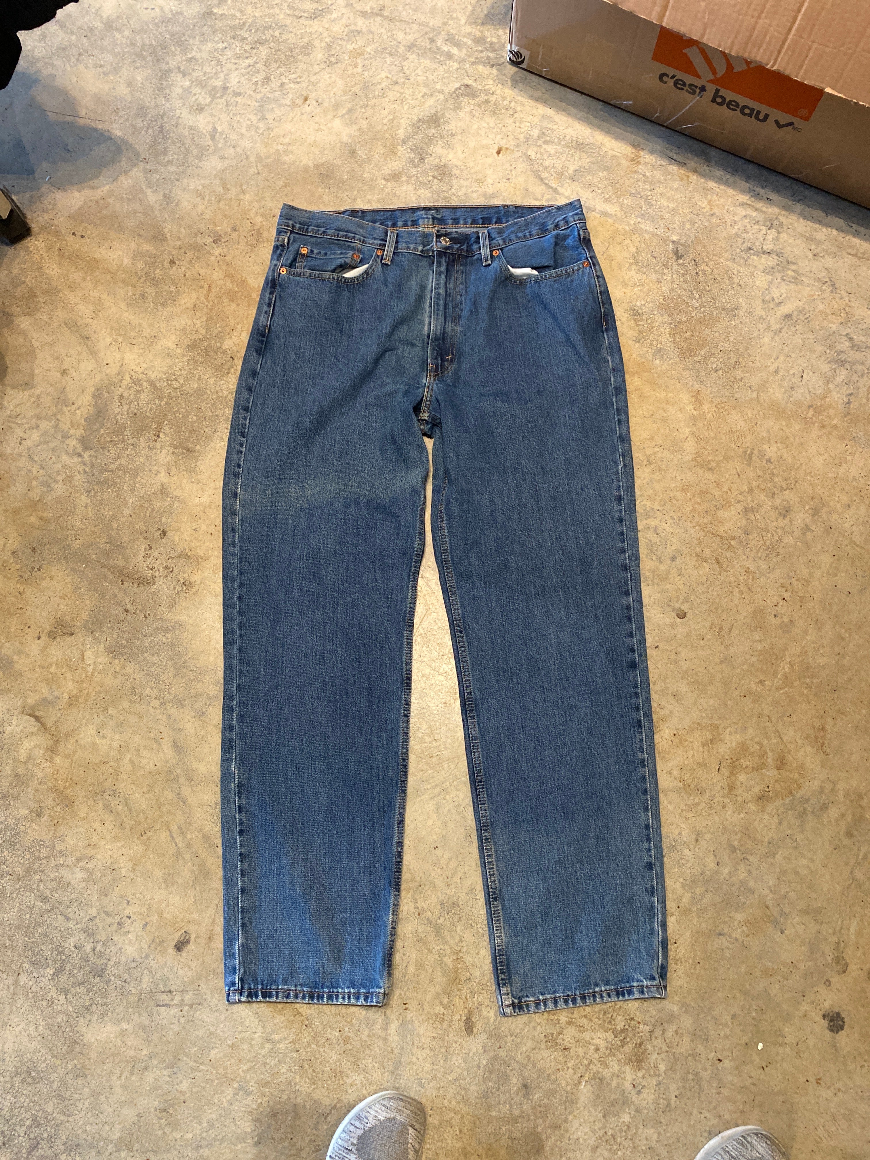Levi 550 38 34 Made in Bangladesh Denim Pants