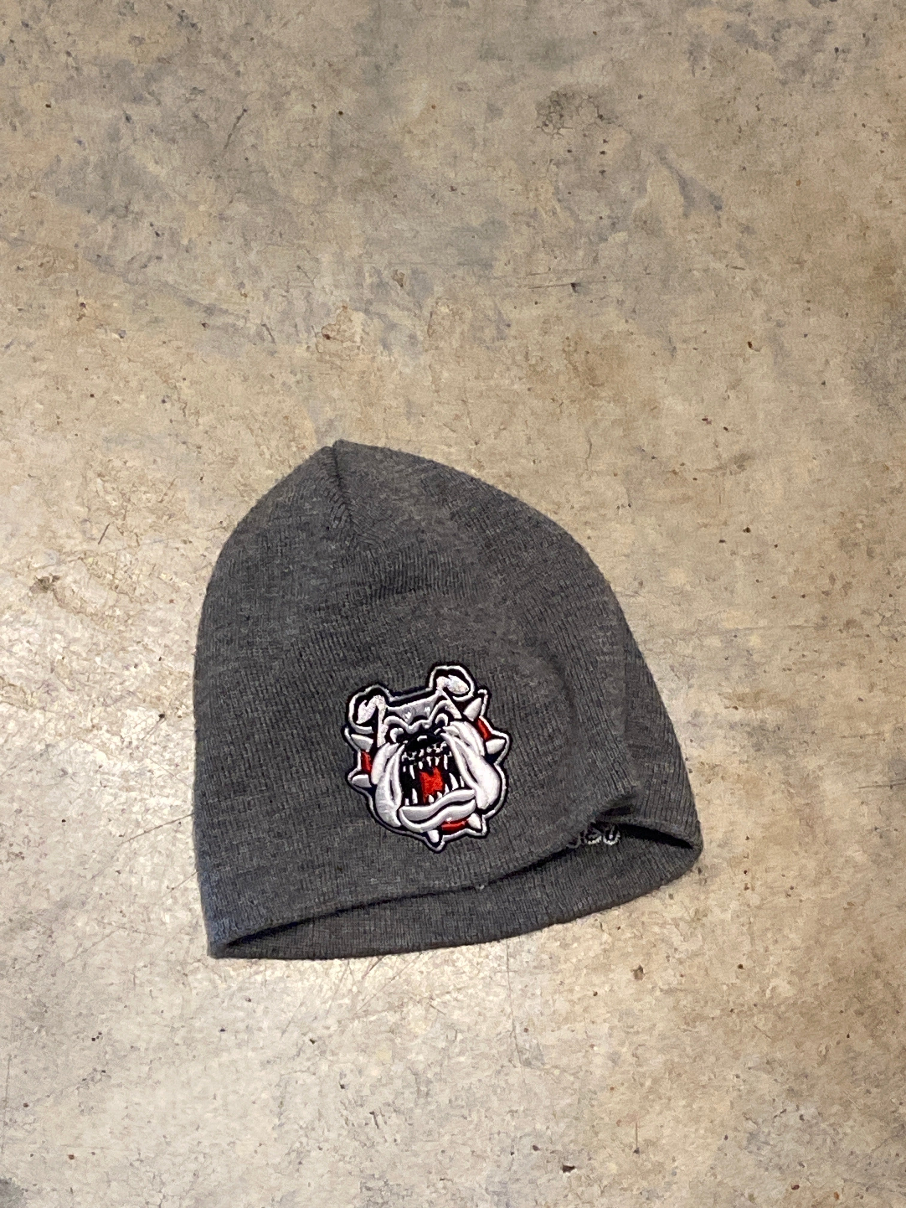 Grey Bulldog Toque