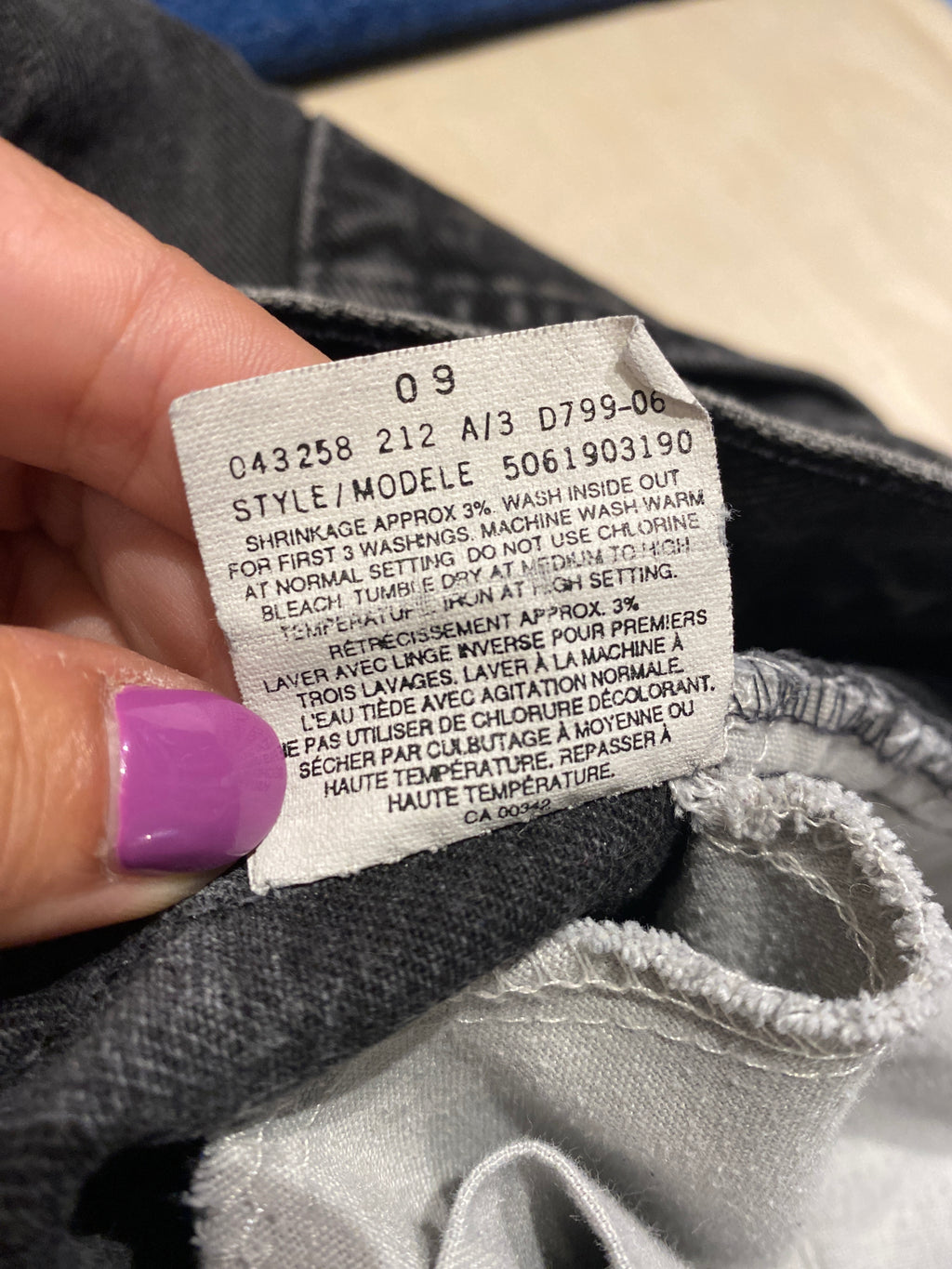 Levi 506 33 31 (36 32)Black Made in Canada Vintage Denim pants