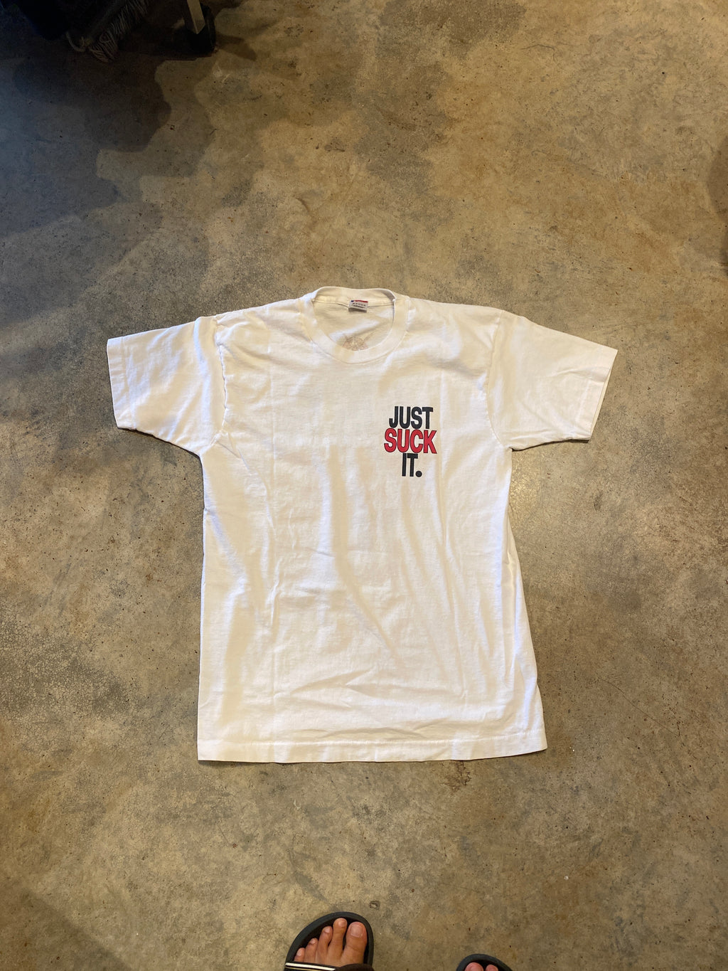 Fruit of the Loom Just Suck It Vintage Large Shirt
