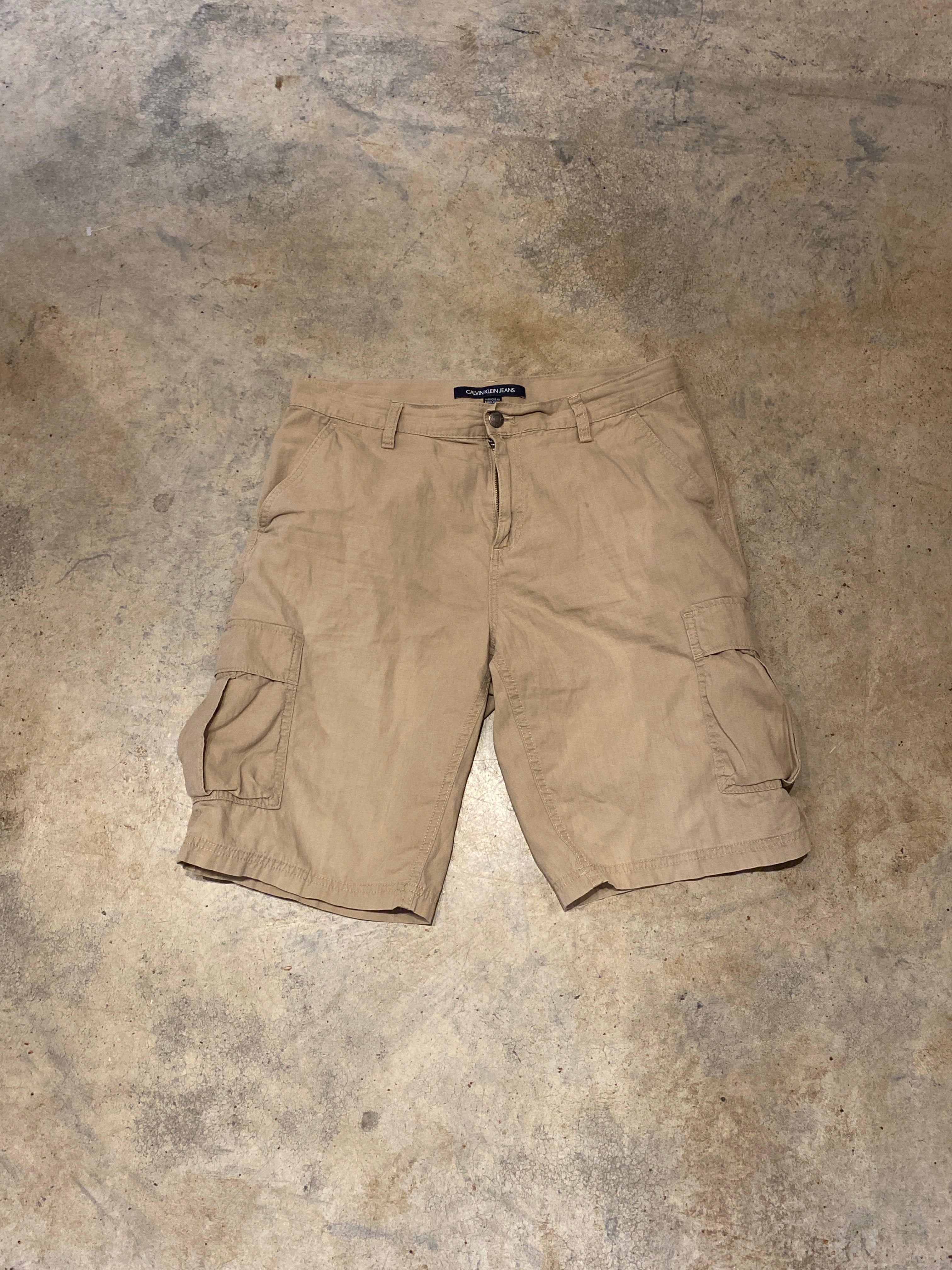Calvin Klein Jeans Beige Shorts W30