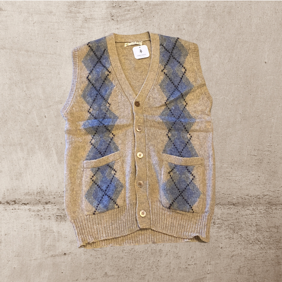 Kwon Shing Beige Plaid Medium Wool Knit Vest